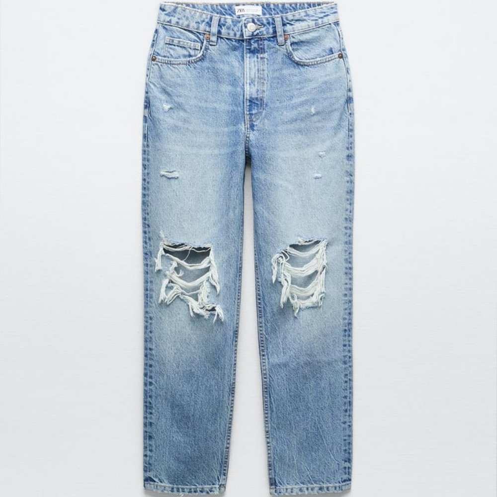 ZARA Ripped Mom Fit Jean Light Blue Size 4